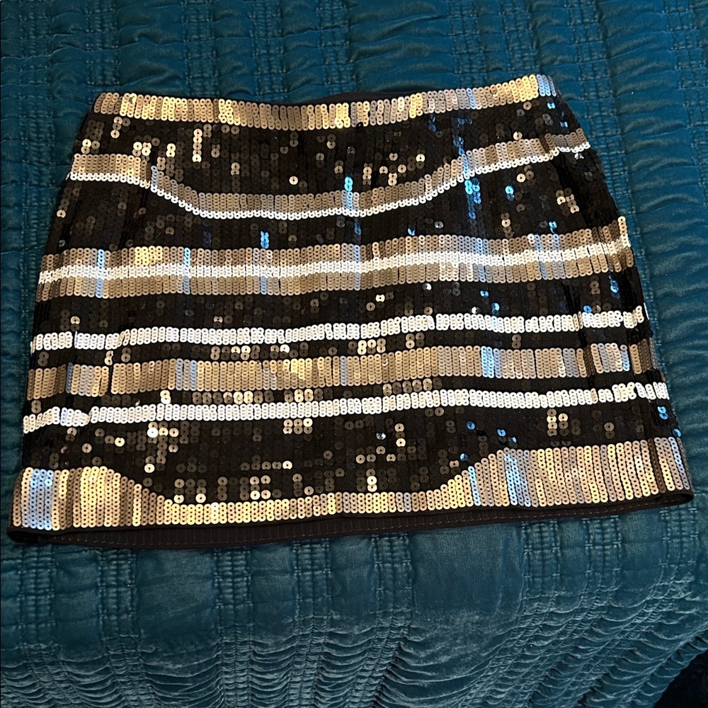Sequin Mini Skirt - Black and Gold